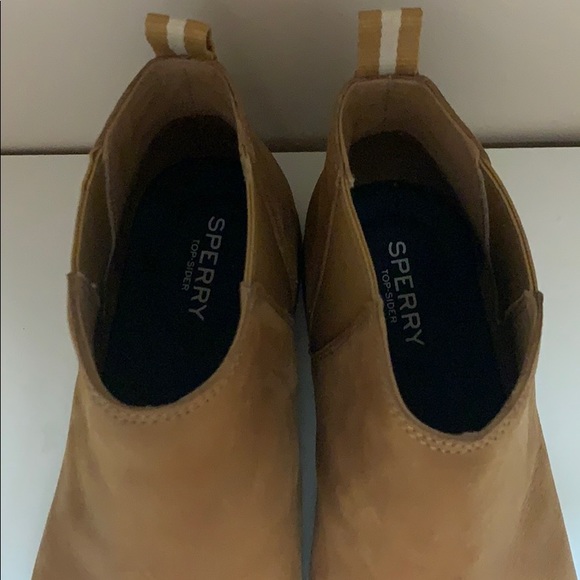 Sperry Topsider Tan Leather Booties - Picture 2 of 3